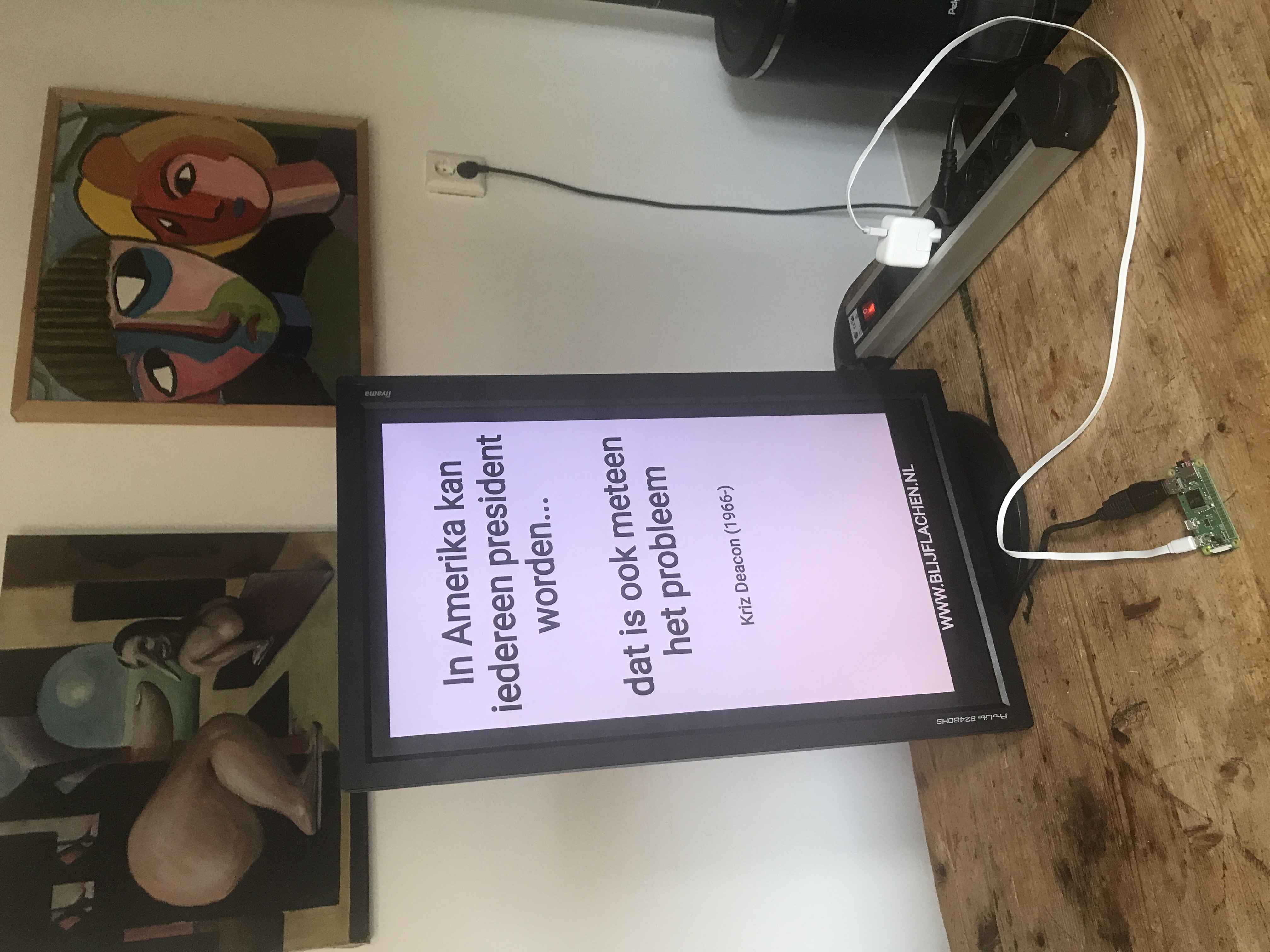 Raspberry Pi Narrowcasting